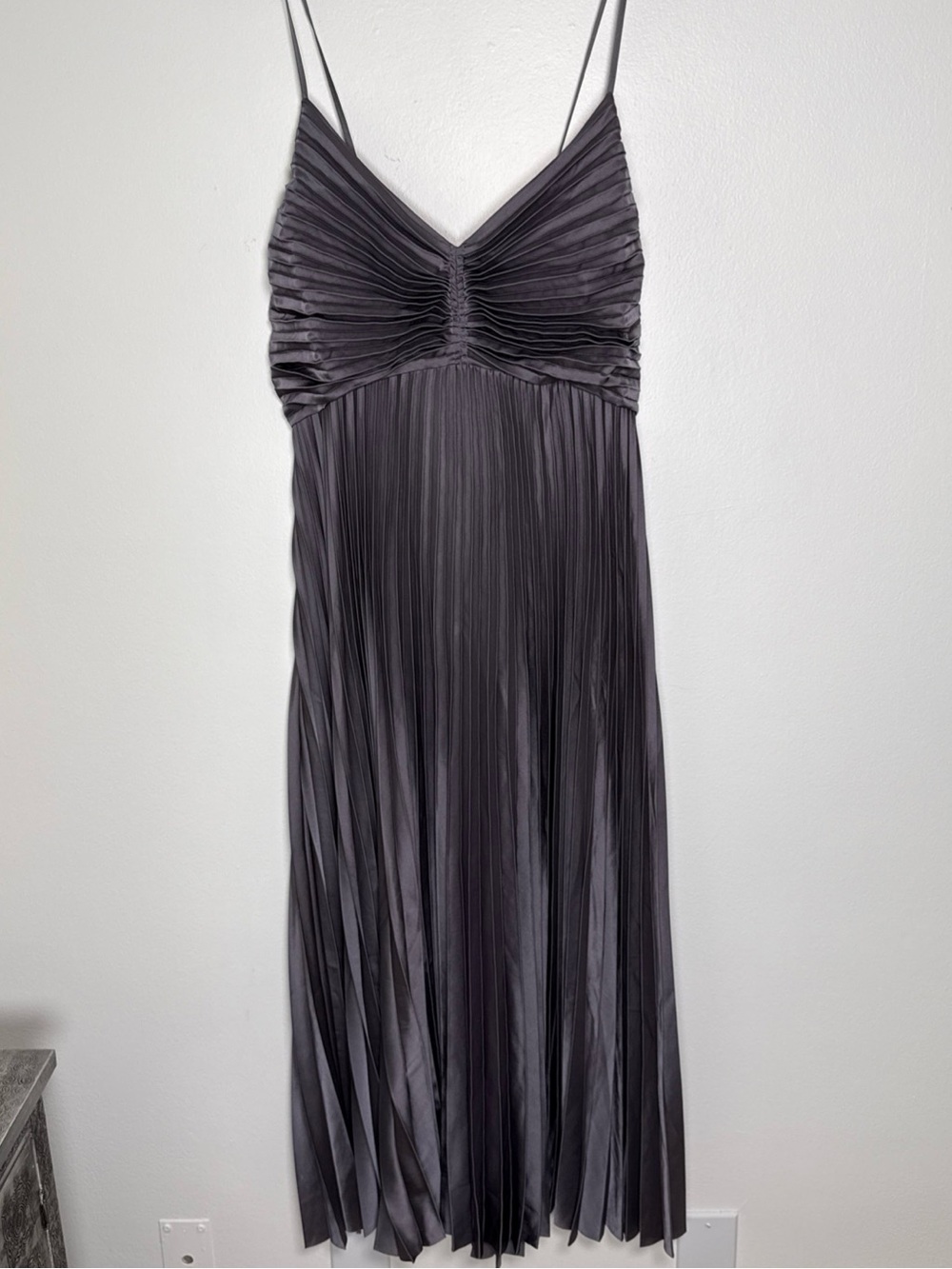 Banana Republic Solaire Pleated Midi Dress In Dusty Amethyst Size 16 night out
